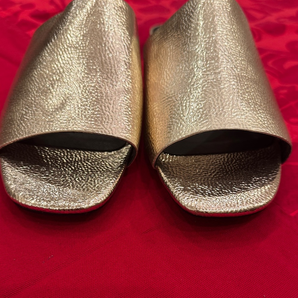 H&M Shimmering silver Slide Sandals Women’s size 40 or 8 1/2 NEW never worn - Picture 5 of 6